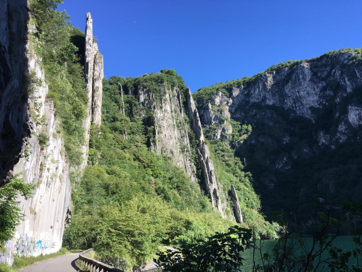 里瓦迪索尔托Irina'S House With View On Like And Swimming Pool公寓 外观 照片