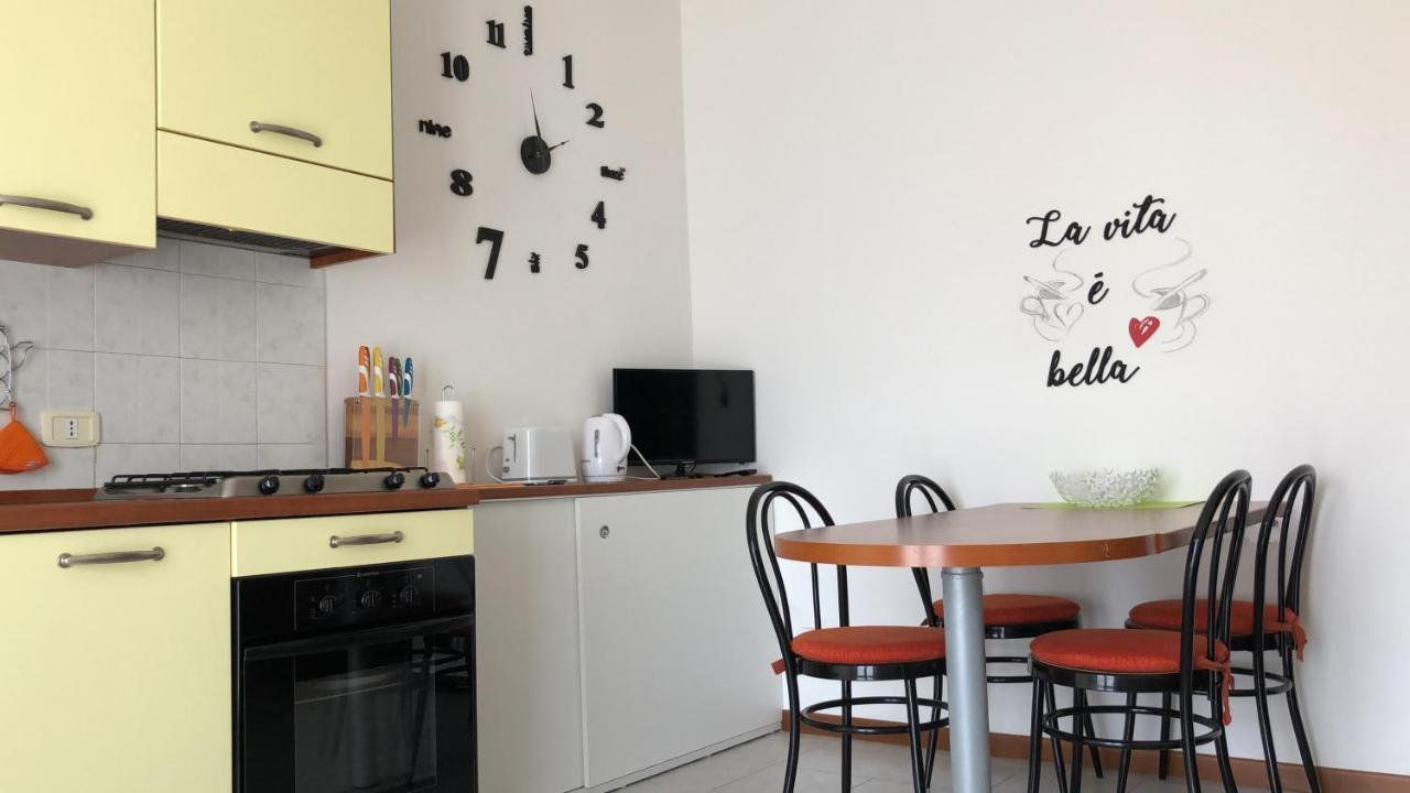 里瓦迪索尔托Irina'S House With View On Like And Swimming Pool公寓 外观 照片